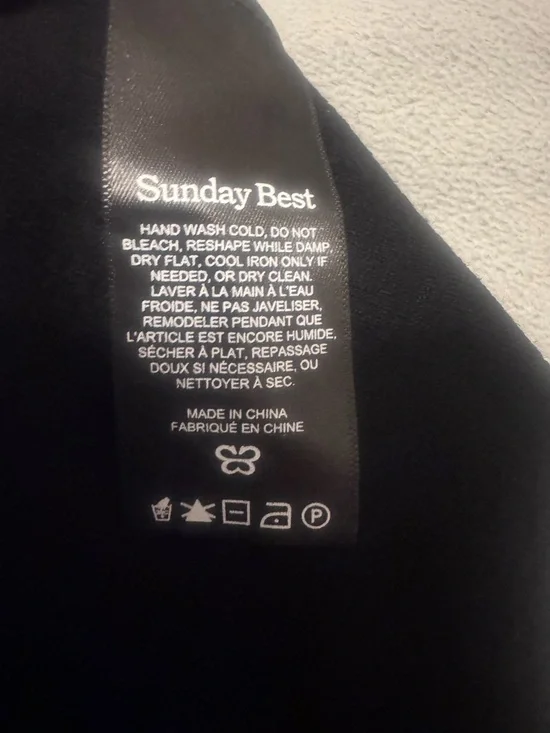 Aritzia Sunday Best Long Sleeve Turtleneck Black Mini Dress Size Small - Picture 4 of 4